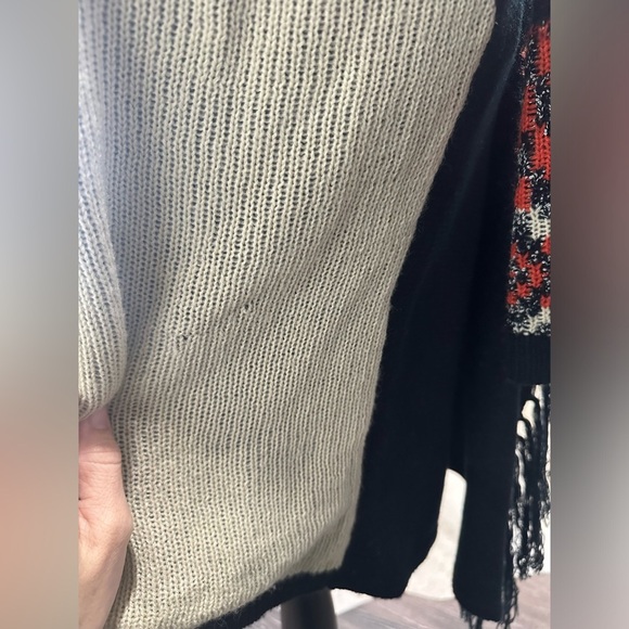 Miss Me Long Cardigan Medium Aztec Aspen Lodge Tribal Open Front Fringe Western - Picture 5 of 8